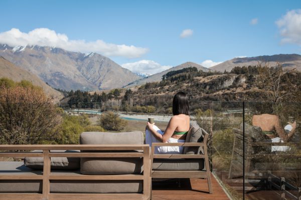 Private Tāhuna Onsen Experience